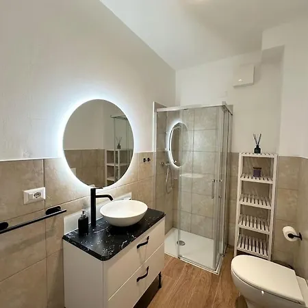 Apartamento Self Check-in 10 Min To Fiera Verona