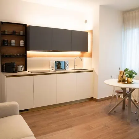 Apartamento Self Check-in 10 Min To Fiera *